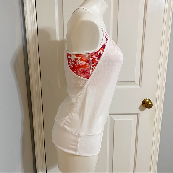 ENA Yoga Apparel Eva Tank - Picture 4 of 6